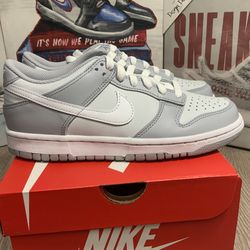 Nike dunk low two tone Grey cheapest 5.5y