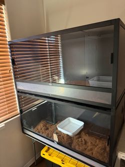 Enclosures for sale 4x2x2