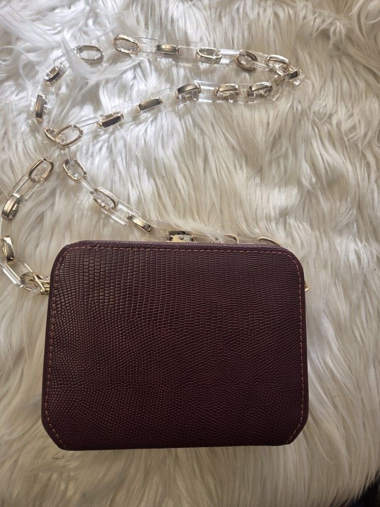 Urban Expression Crossbody Purse 