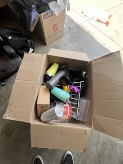 Tupperware Cups