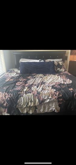 King Size Bed 
