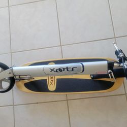 Xootr SCOOTER