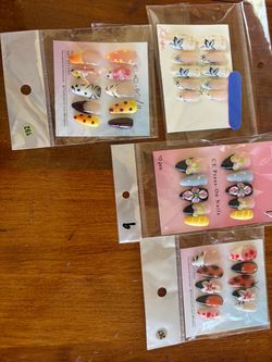 Press on nails