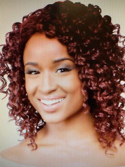 Black / Burgundy Wavey Premium Wig