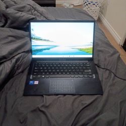 ASUS vivobook 14 X1404