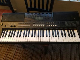 YAMAHA PSR 433.