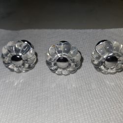 3  CRYSTAL DRAWER KNOBS.  1.5IN WIDE