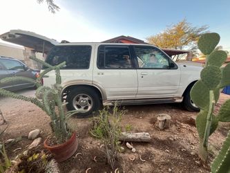 2001 Ford Explorer