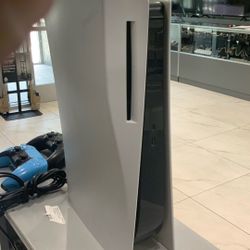 Sony PlayStation 5 Disc Version With 2 Sony Wireless Controllers  Works As It Should.   These Do NOT Last long 