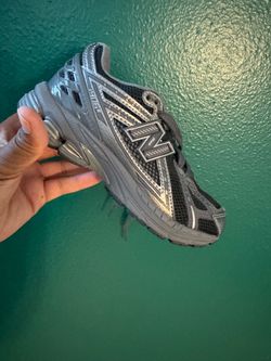 New Balance - Kids 1