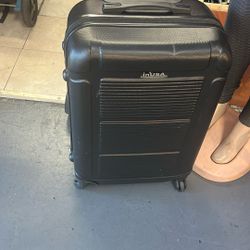 Luggage Medium Size