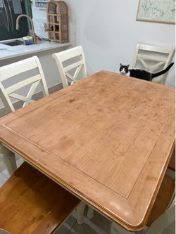Comedor de 6 sillas- “6-chair dining set”