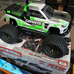 ARRMA granite RC monster truck brand new brushed electric best in the business.