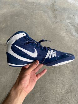 Nike Freek Wrestling Shoes Navy White Size 10.5