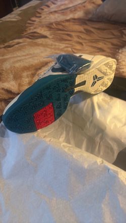 Kobe shoes size 13.5