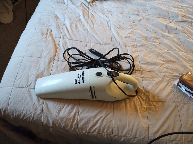 Black N Decker Dust Buster