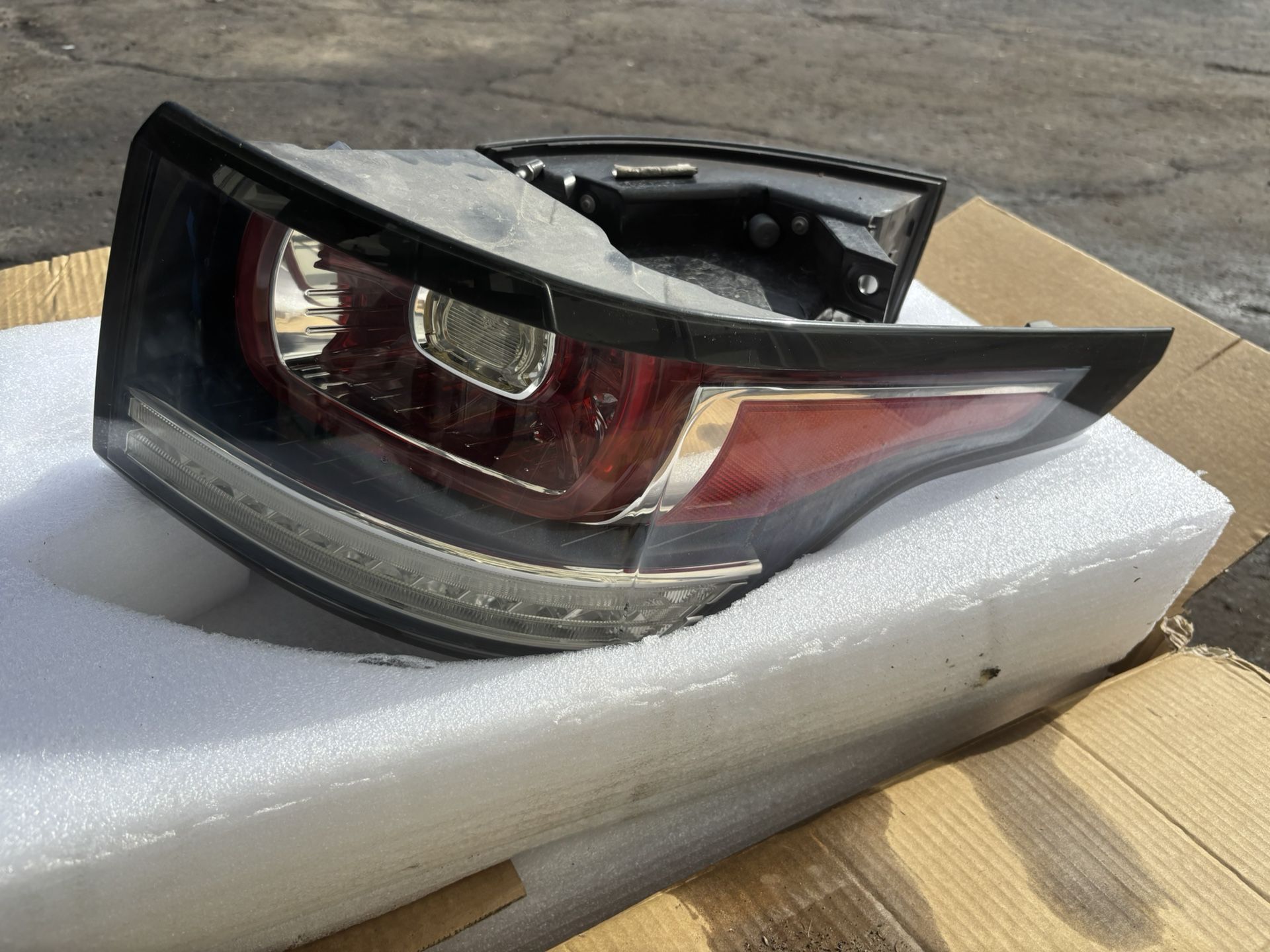 Range Rover Head Lights