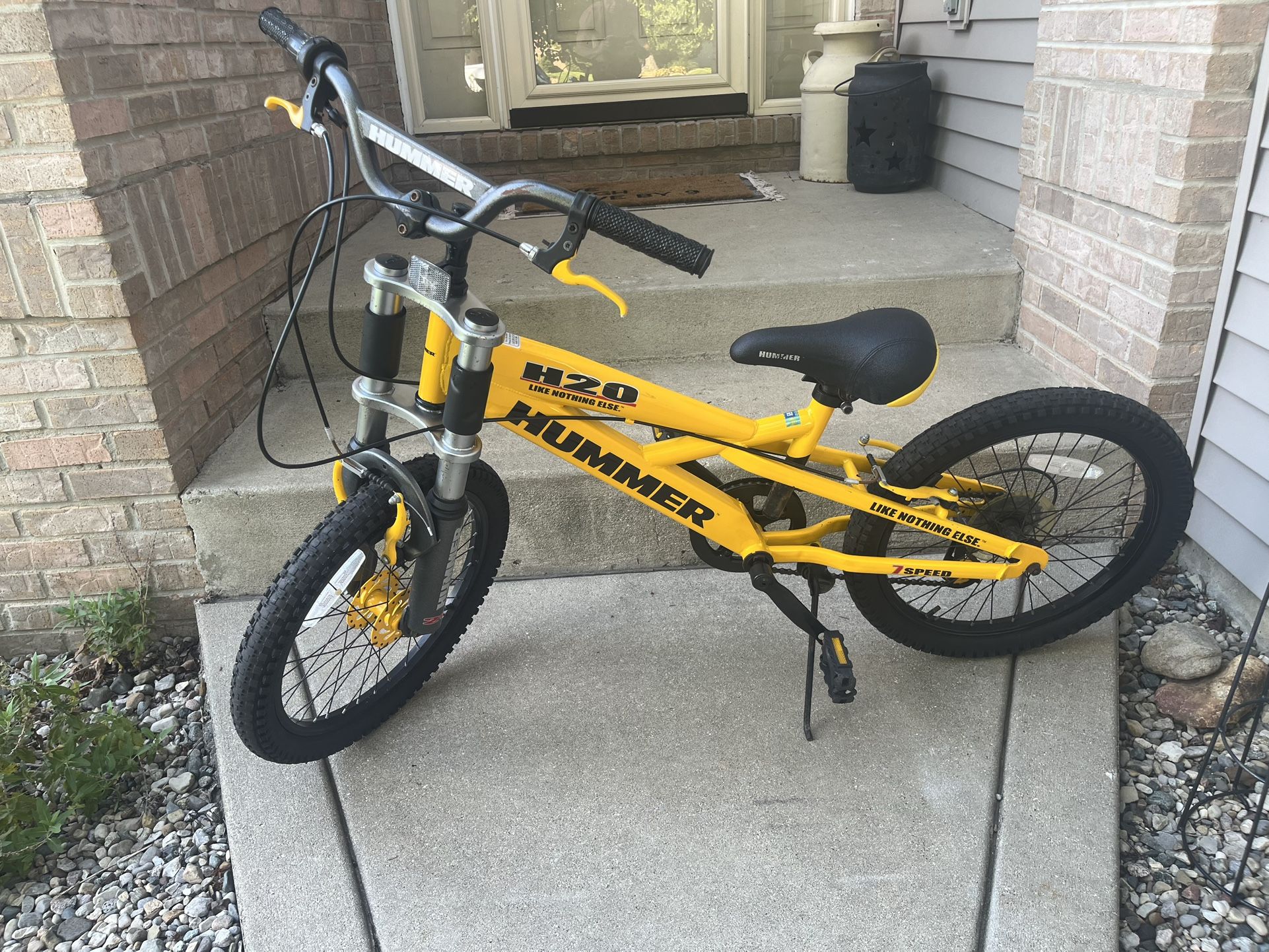20” Hummer Mountain Bike