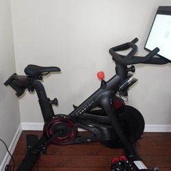 Peloton Bike+