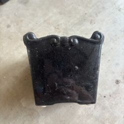 Small Black Pots