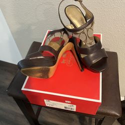 Coach  Heels  7-1/2