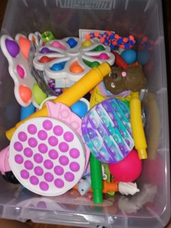 Huge Fidget Bundle(Read Description)