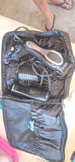 Wahl Hair Clipper Set with Case and Accessories