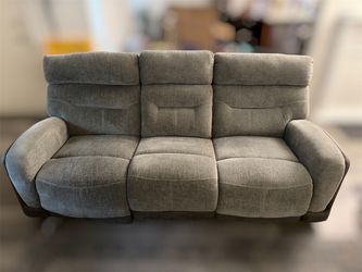 $200 OR BEST OFFER Phantom Gray 86" Power Reclining Sofa - nomally $800 - READ DESCRIPTION!