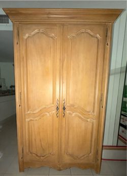 Ethan Allen Wood Armore Wardrobe