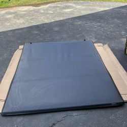 GMC Truck bed Cover.