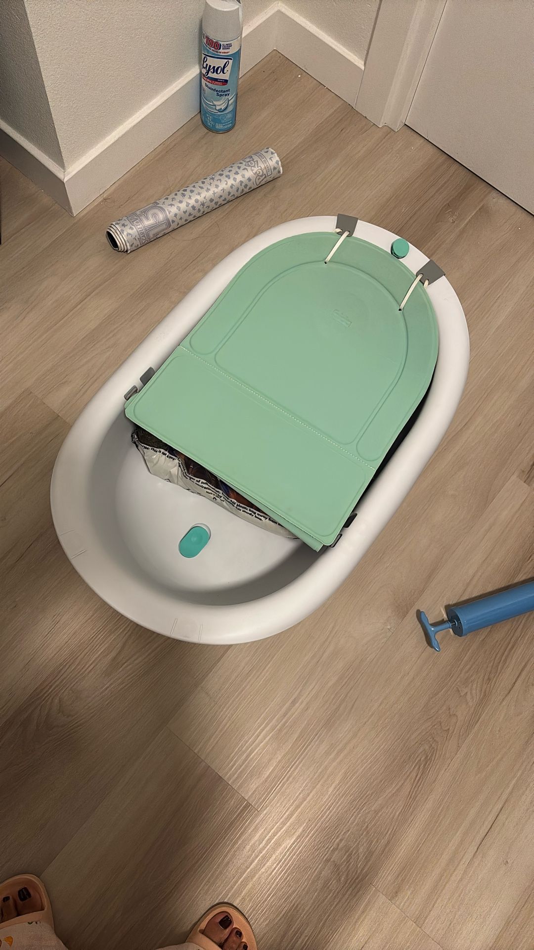 Frida Baby Bathtub