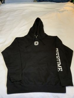 Black Hoodie 