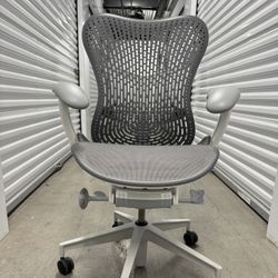 Herman Miller Mirra 2 Fully Loaded Office Chair With Triflex Polymer Back In White