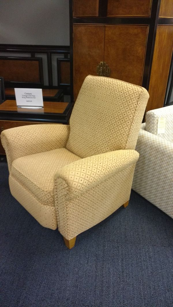 Ethan Allen Recliner For In Cincinnati Oh Offerup Ethan Allen Recliner Cincinnati