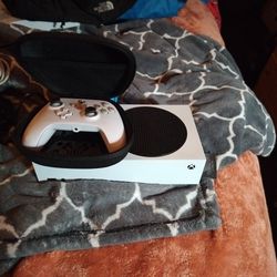 Xbox One S digital series with Controller and case