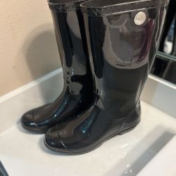 UGG Rainboots Black Size 9
