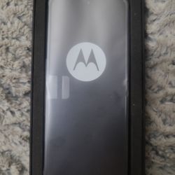 Straight Talk 2025 Moto Razr 