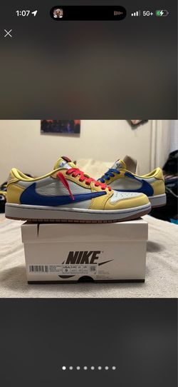 Travis Scott Canary size 7.5 for men and size 9 in women sizing