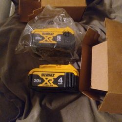 Dewalt 5 Ah And 4 Ah Batteries 
