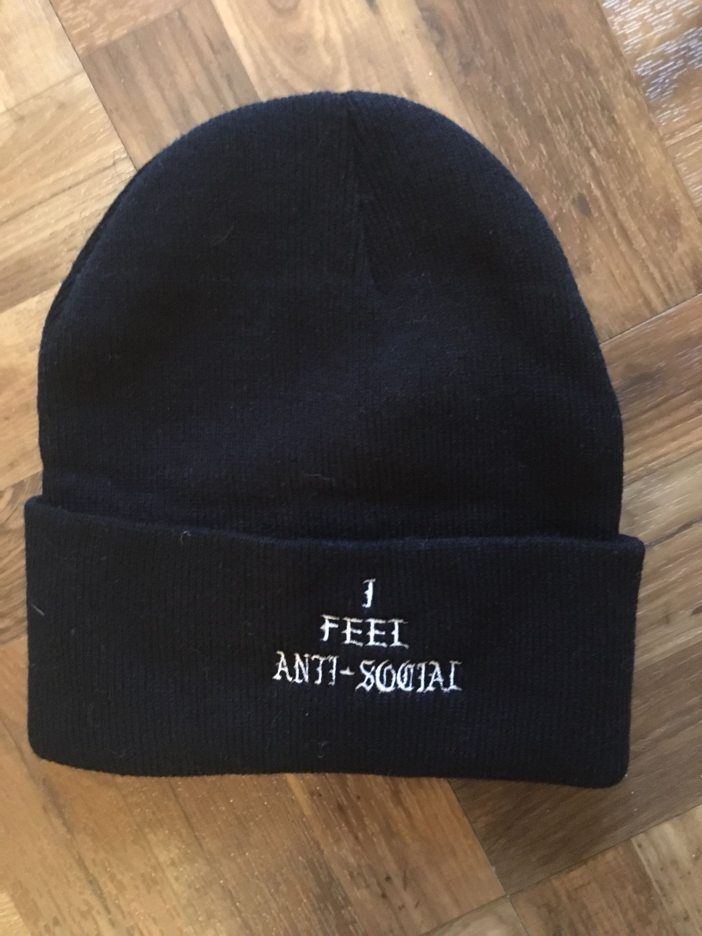 I feel anti social skull cap