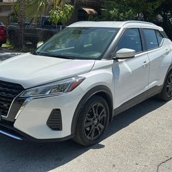 2023 Nissan Kicks