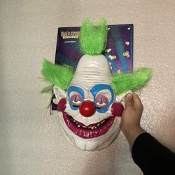 Jumbo Mask Killer Klowns From Putter Space