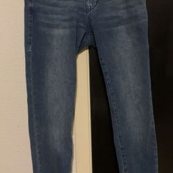 Woman's Jeans 
