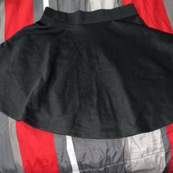 Black Skirt 