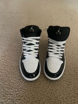 JORDAN - Air Jordan 1 Mid Black Patent