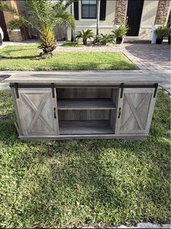 Rustic Farmhouse TV Stand / Media Console