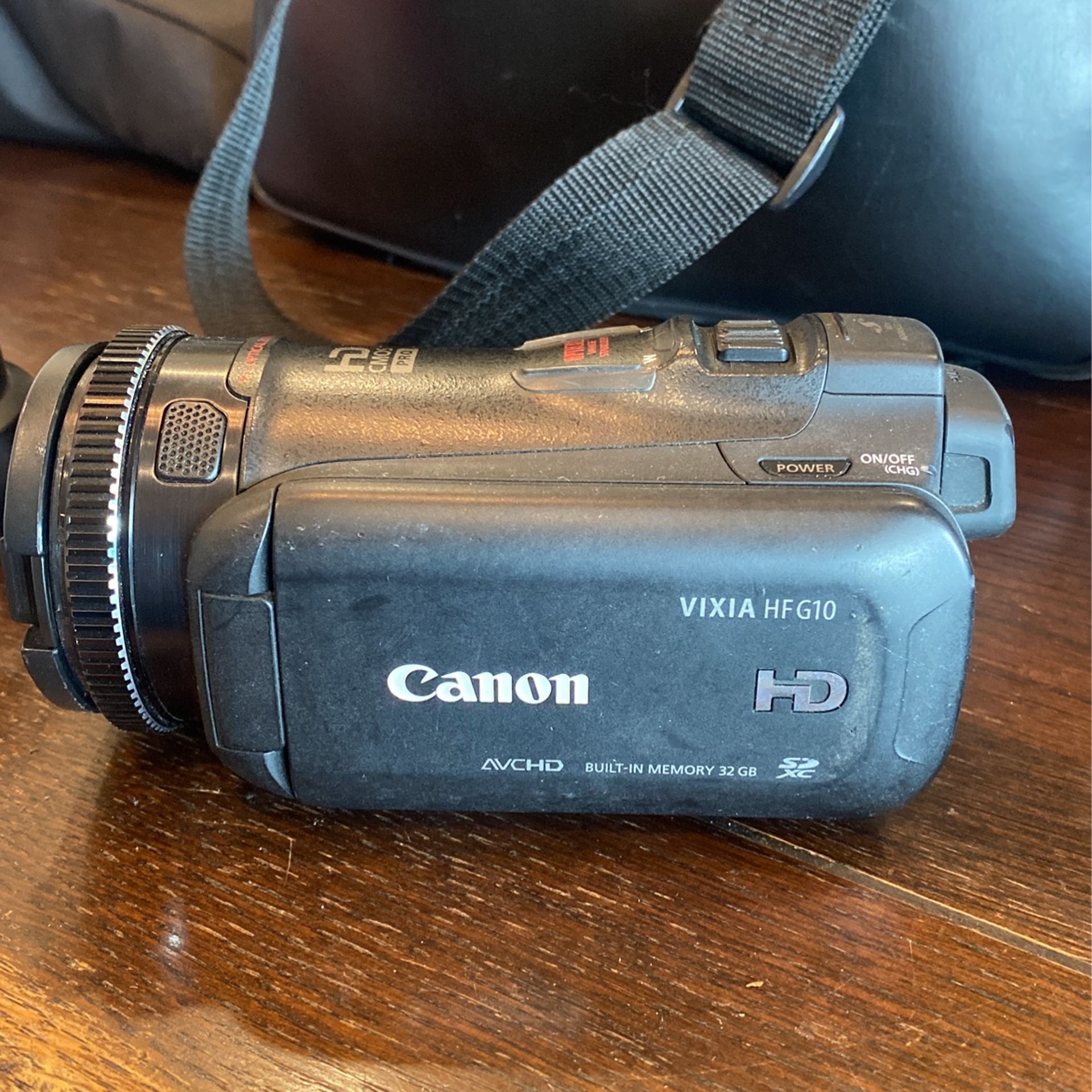 CANON VIXIA HF G10 VIDEO CAMERA RECORDER HD
