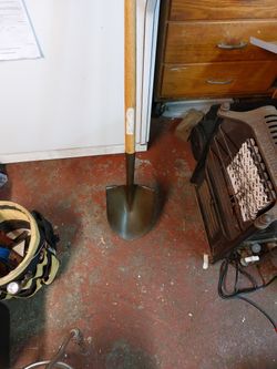Vintage USA Shovel
