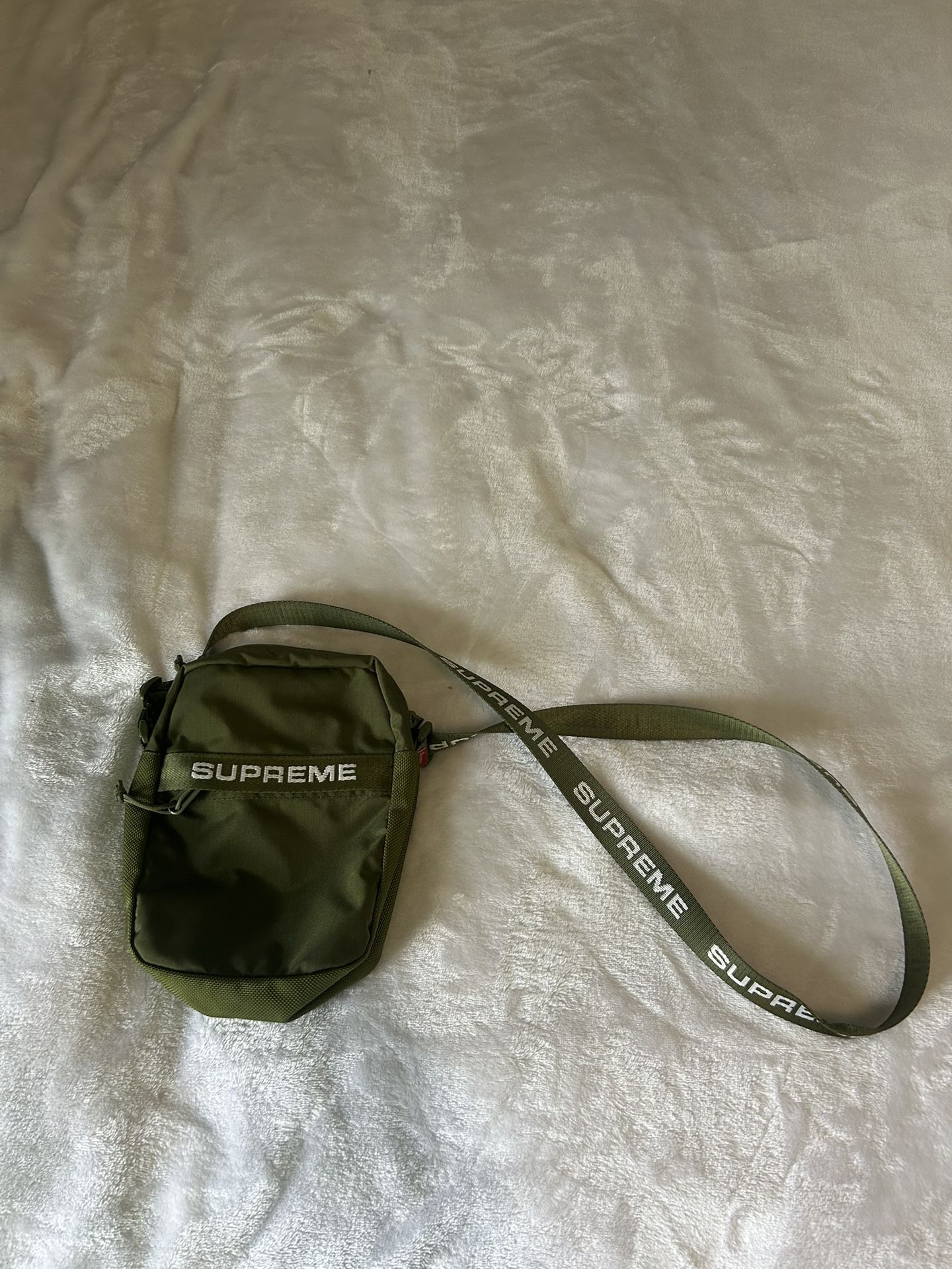 Green Supreme Shoulder Bag 