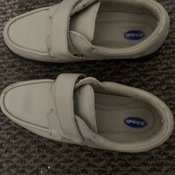 Men’s Shoes, by Dr. Scholl’s , Size 9.5 